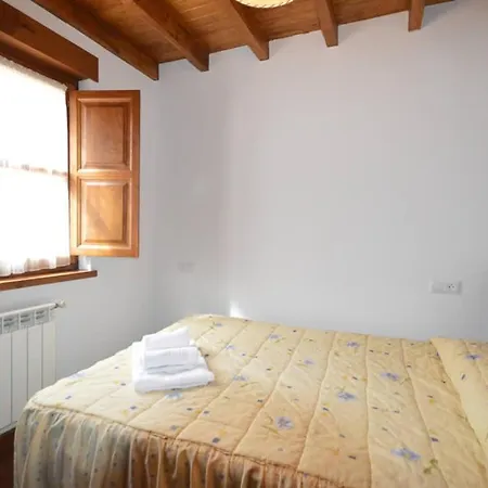 Apartment La Huertina Canales (Asturias)