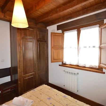 La Huertina Apartment *