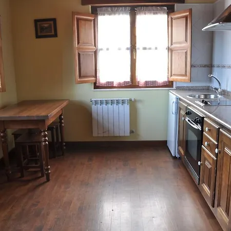 La Huertina Apartment *